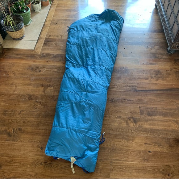 Vintage Pioneer Brand Blue Sleeping Bag Trail Pak - Picture 1 of 13